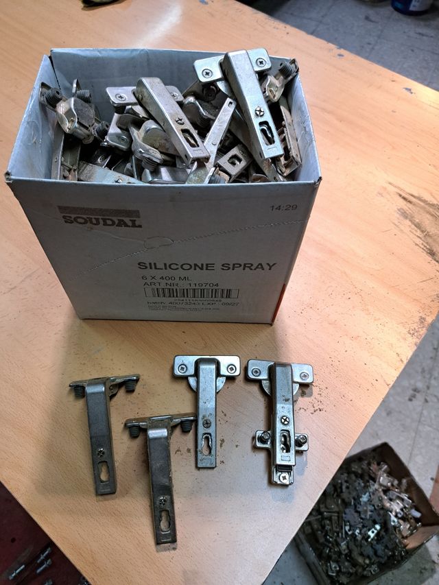 Lote Bisagras Salice rinconera, 35mm°, contracodo