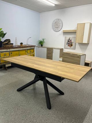 Mesa de comedor extensible NUEVA