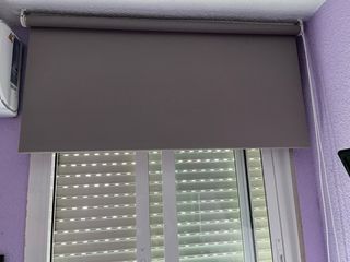 Estor Enrollable Gris Oscuro. Opaco.