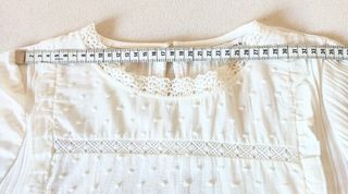 Blusa blanca camisa manga larga romántica Sfera 36