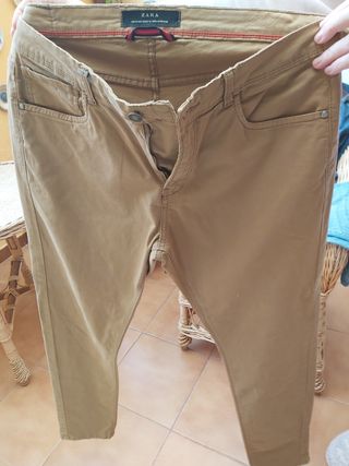 Pantalones Zara beige hombre