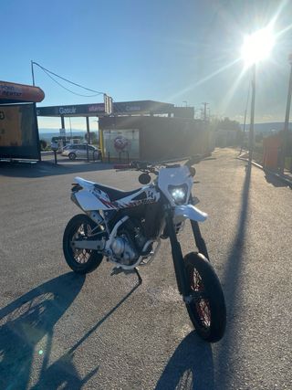 Husqvarna SMS 125cc - Moto