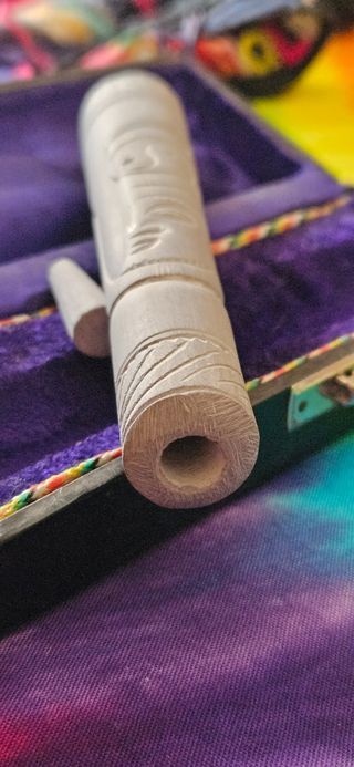 Chillum in Pietra Intagliata