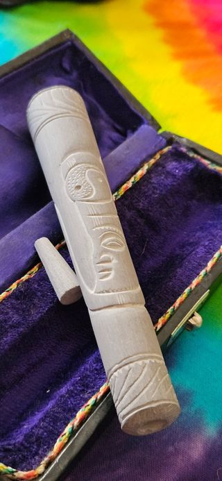 Chillum in Pietra Intagliata