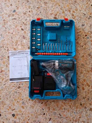 Taladro eléctrico inalámbrico + accesorios