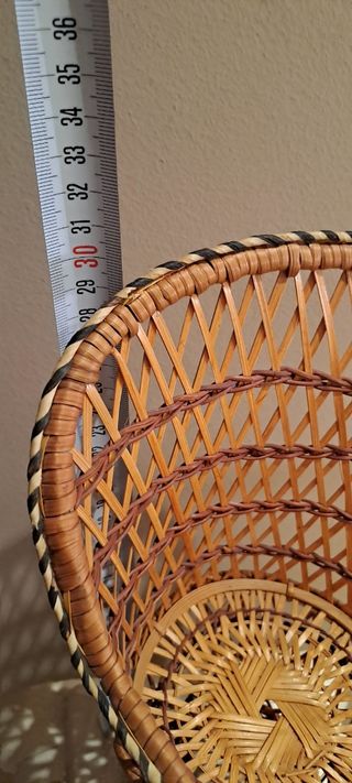 Silla mimbre muñeca vintage