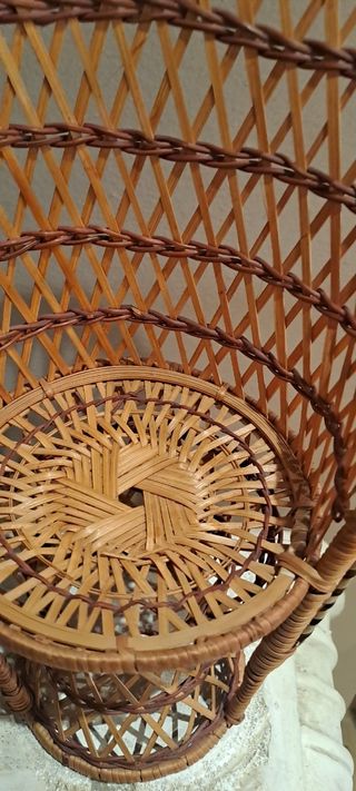 Silla mimbre muñeca vintage