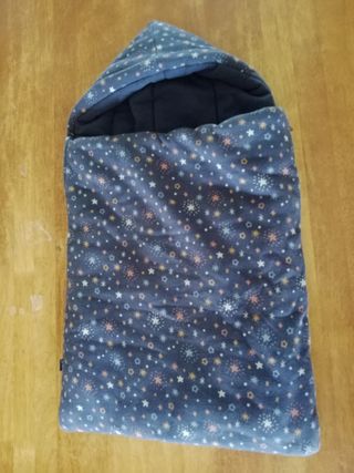 Saco bebé estrellas - Talla 0-6 meses