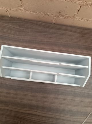 Organizador de cartas blanco de madera