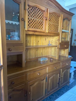 Mueble madera salón antiguo