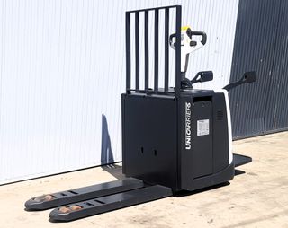 BATERIA NUEVA TRANSPALETA ELEVADORA 2.000KG BARATA