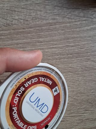 Metal Gear Solid Portable Ops - PSP