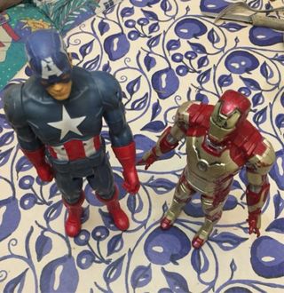 Figuras Marvel: Capitán América e Iron Man