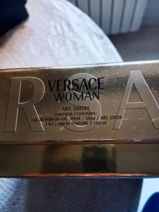 Scatola Versace vintage.