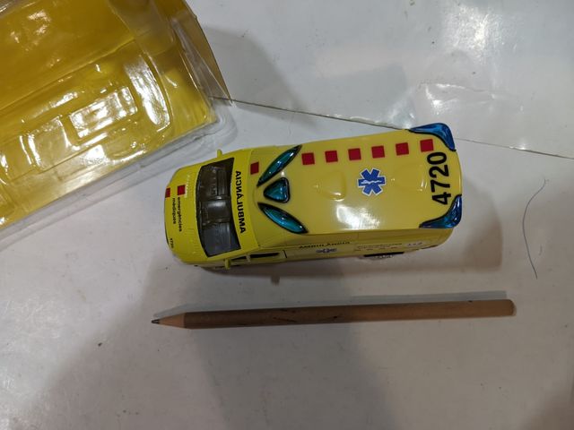 Ambulancia SEM Catalunya 1:43