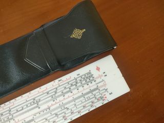 Regla de cálculo Elektro