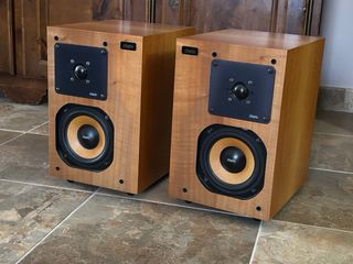 Altavoces Chario Hiper 1