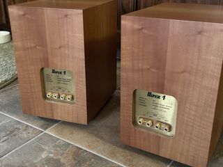 Altavoces Chario Hiper 1