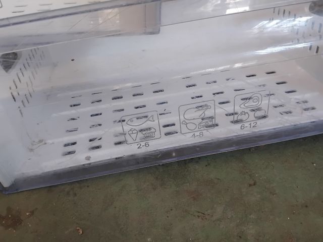 Cajones Beko nevera-congelador