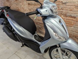 PIAGGIO MEDLEY 125 2025