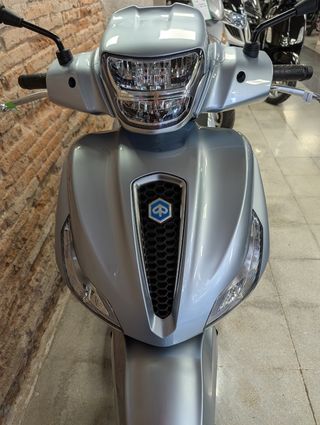PIAGGIO MEDLEY 125 2025