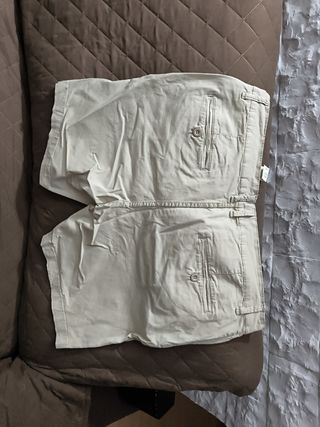 Shorts beige sin estrenar