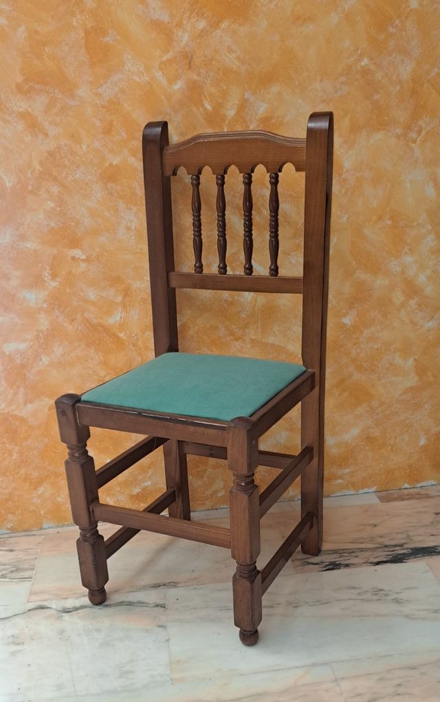 Sedia in legno provenzale