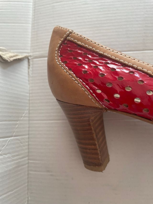 Zapatos Pedro Miralles rojos