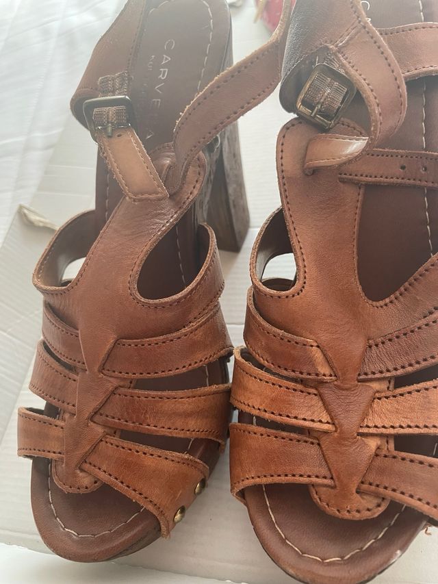 Sandalias Carvela Marrón