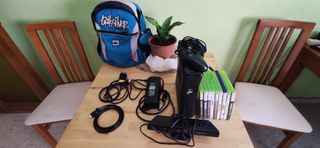 Xbox 360 negra + 8 juegos