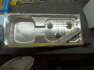 Pica y fogones para caravana.