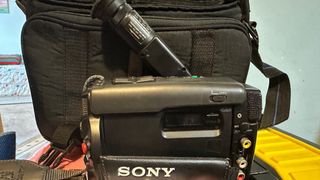 Sony Handycam PRO Video8  3 cámaras de video