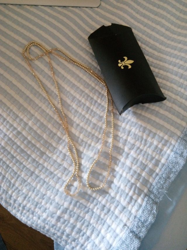 Collar dorado doble vuelta