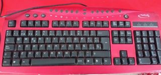 Teclado NGS rojo