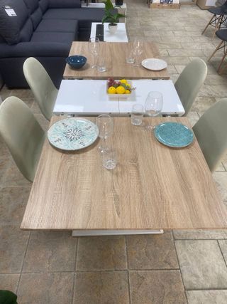 Mesa comedor extensible + 6 sillas
