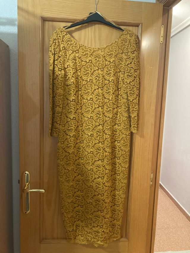 Vestido Trucco dorado talla 42