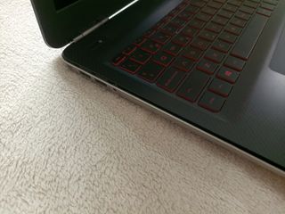 Portátil HP Omen TPN Q173