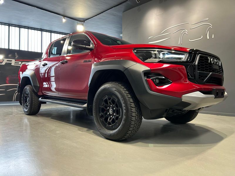 Toyota Hilux 2025, foto 5