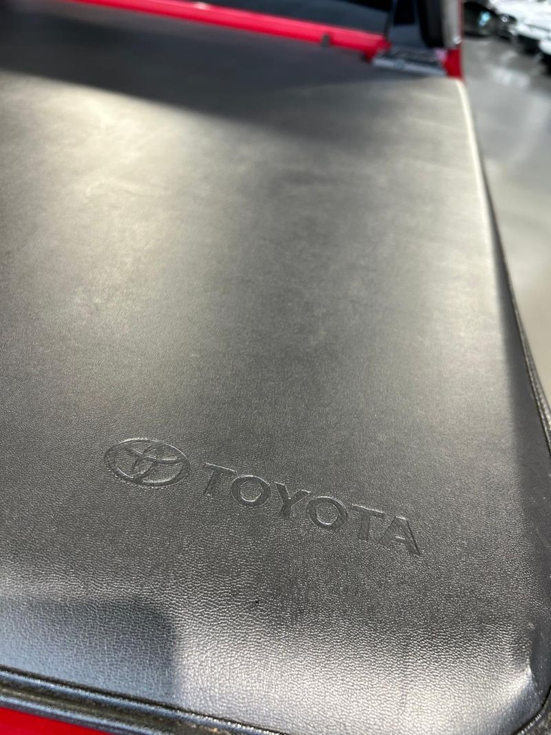 Toyota Hilux 2025, foto 18