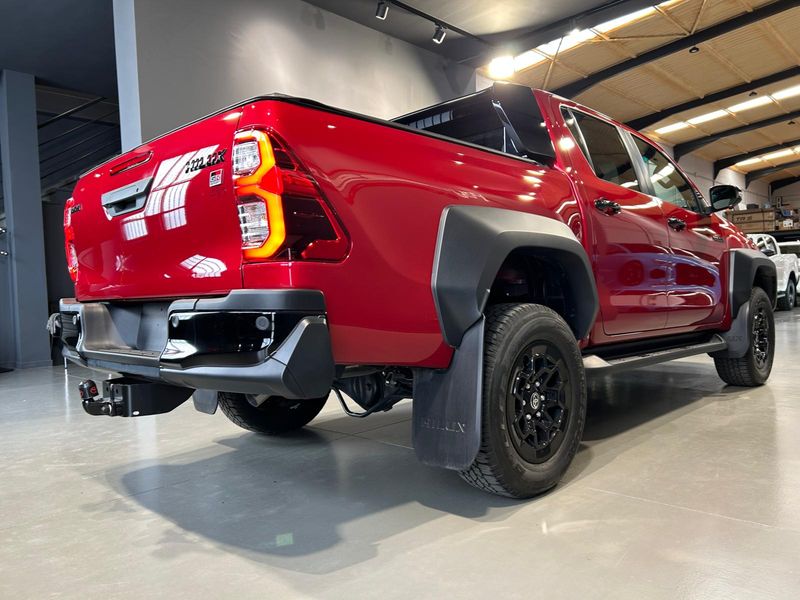 Toyota Hilux 2025, foto 9