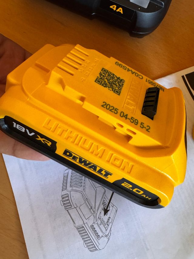 Batería DeWalt 18V XR 2.0Ah