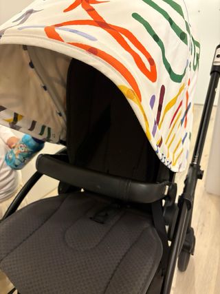 Bugaboo Bee6 carrito bebé
silla de color gris