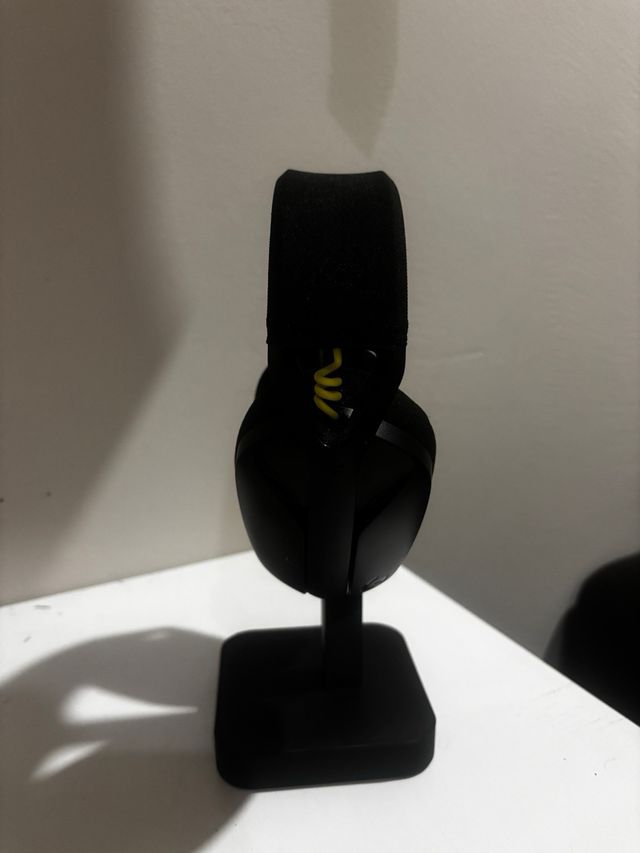 Supporto cuffie minimal
