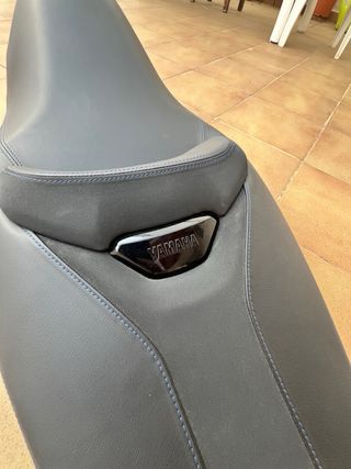 Asiento Yamaha XMAX