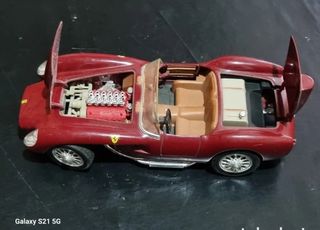 Ferrari 250 Testa Rossa 1:18