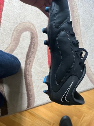 Botas fútbol Nike talla 41