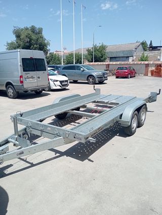 Alquiler remolque plataforma portacoches