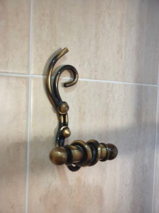 Colgador baño - Metal dorado