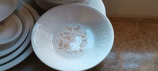 Vajilla porcelana años 70 - 12 comensales