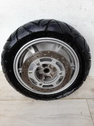 Suzuki burman125cc año 2014 ruedas completas